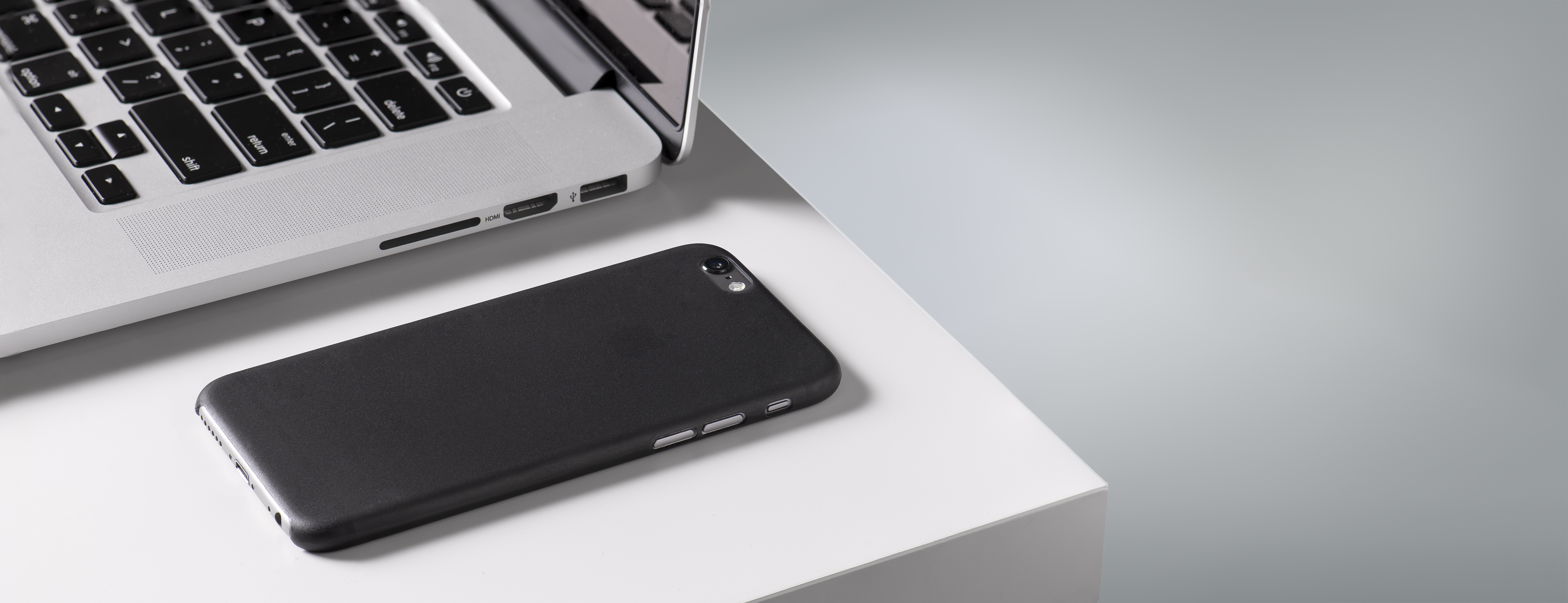 totallee Slim iPhone 6 6S cases