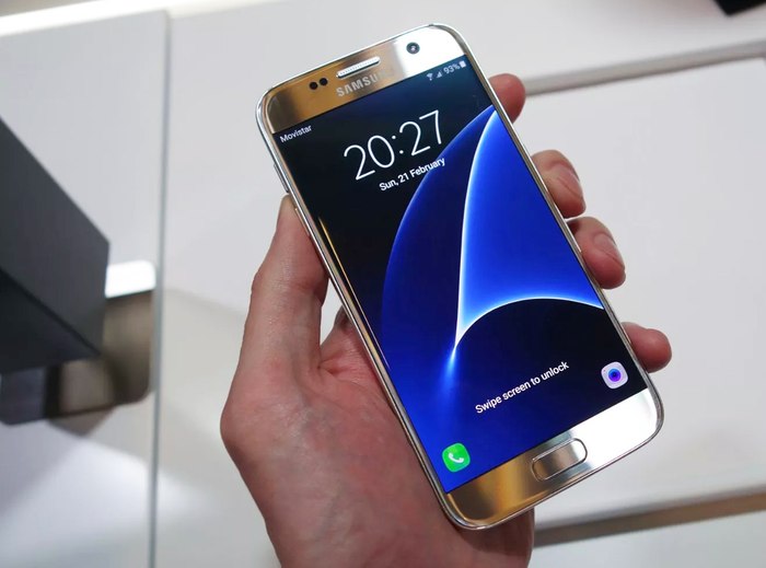 Samsung Galaxy S7 Edge Features: Samsung Stuns Us All!