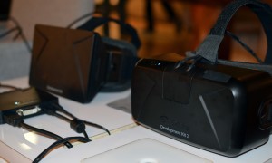 Comparison Between Oculus Rift And HTC Vive headsets